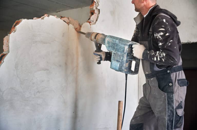 demolition cloisons murs interieurs - Quimper Lorient